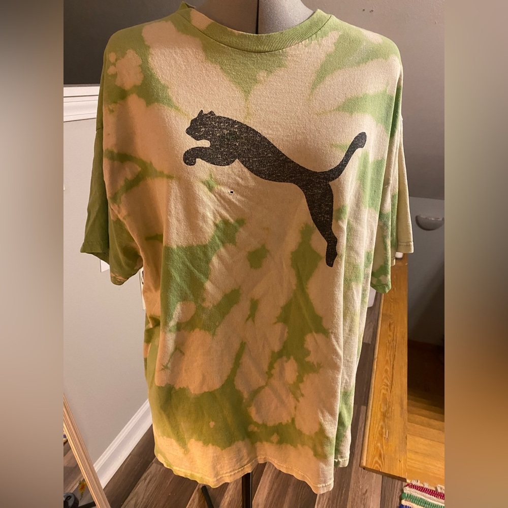 Tie dye puma t-shirt